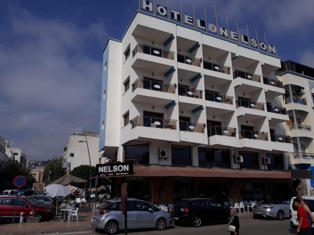 Hotel Nelson M'Diq Exterior photo